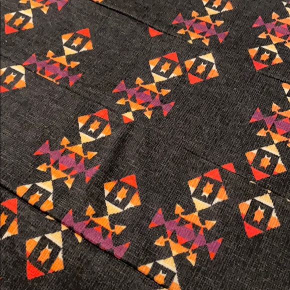 Nollie Skirt - Picture 2 of 3